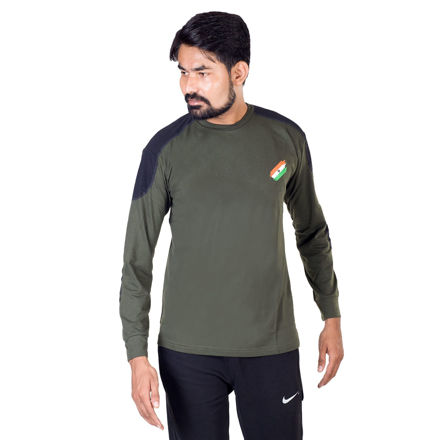 Commando And Flag T-shirt With Full Sleeve - front